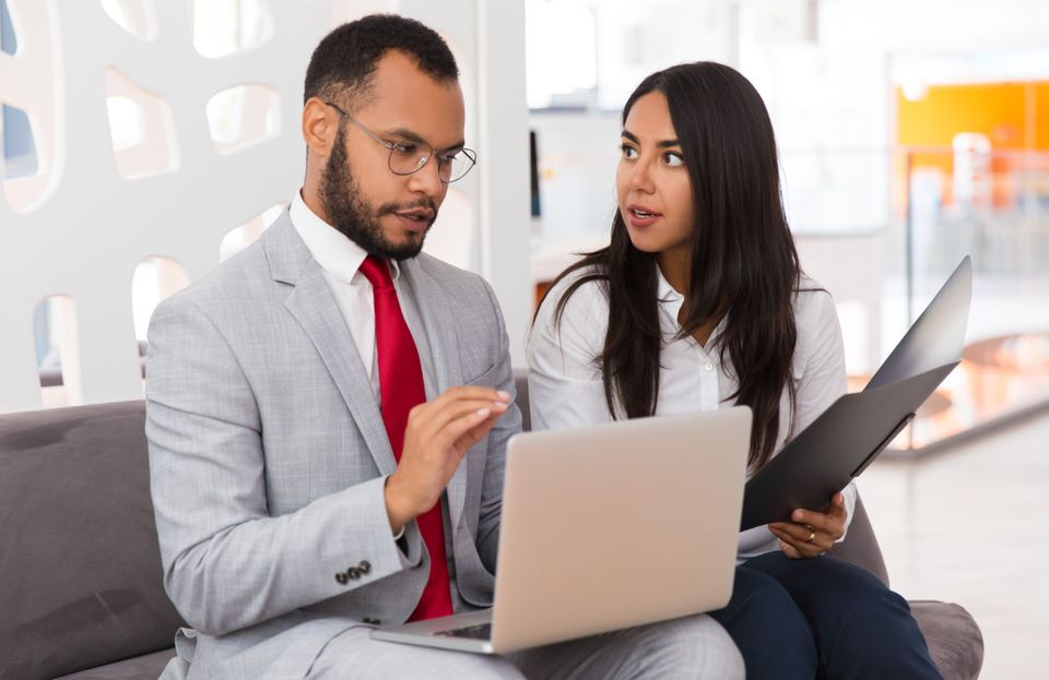6 Questions You Should Answer Before Investing in the Mobile App for Your Startup