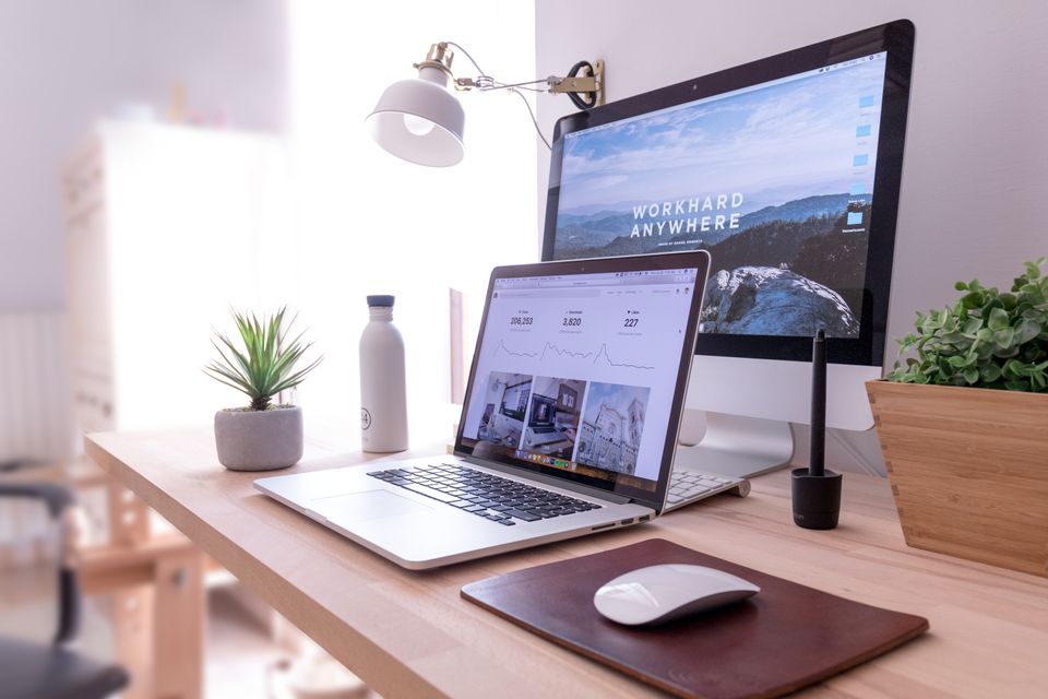 6 Web Design Tips for an Outstanding Site